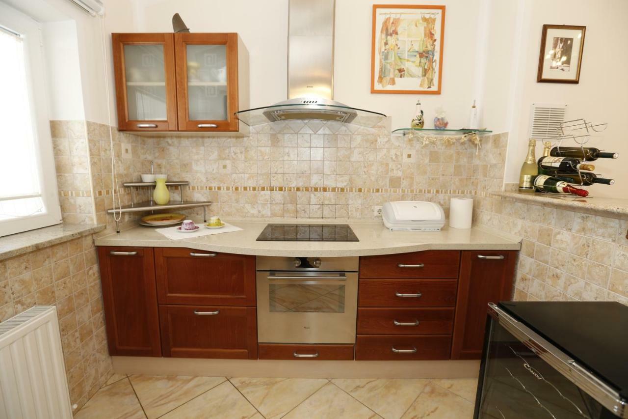 Apartment Bojan With Terrace And Sea View Baska  Exterior photo