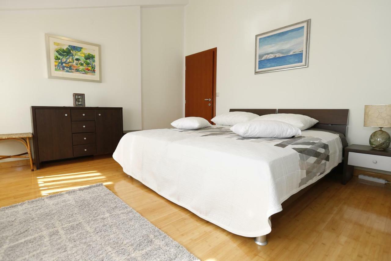 Apartment Bojan With Terrace And Sea View Baska  Exterior photo